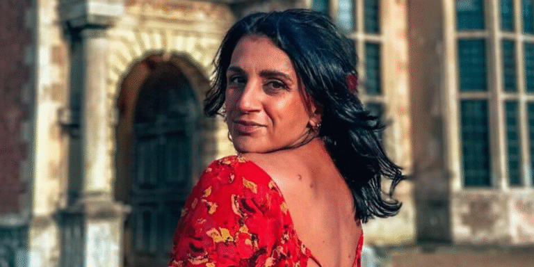 From Travel Blog to Business: A Conversation with Award-Winning Creator Absolutely Lucy